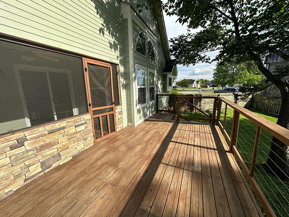 1st image of 2345 Ashford Dr