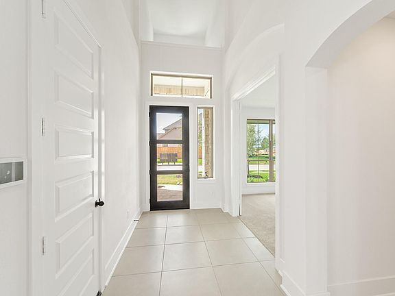 5th image of 21127 Coral View Dr