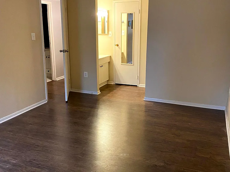 11733 Ledura Ct #T7 — Photo 11