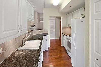 5th image of 440 W Mahogany Ct #512