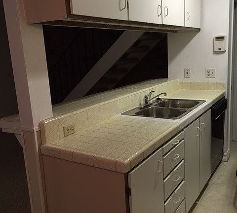 3rd image of 4740 Greenholme Dr APT 2