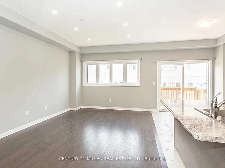 4074 Canby St — Photo 6