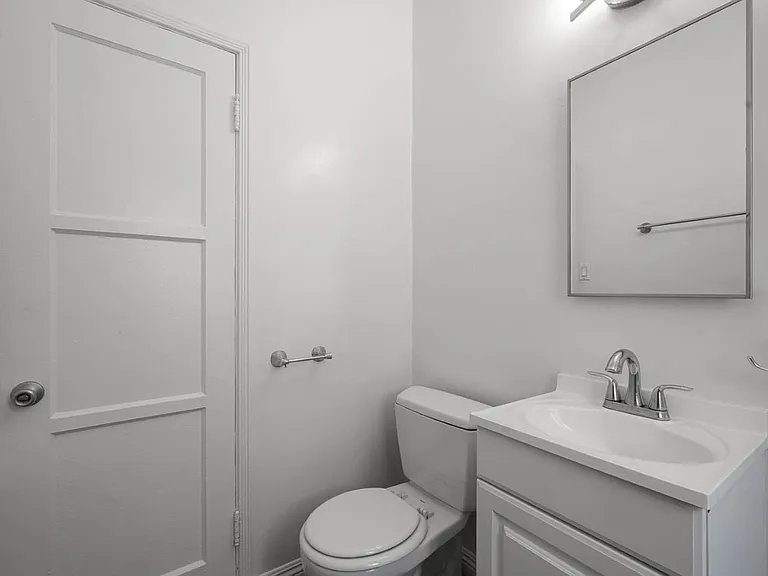 1201 S. Alfred — Photo 13