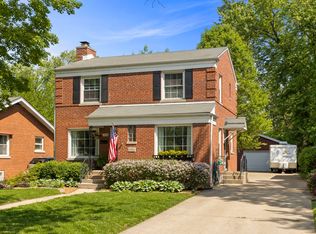 1910 Pine Rd, Homewood, IL 60430