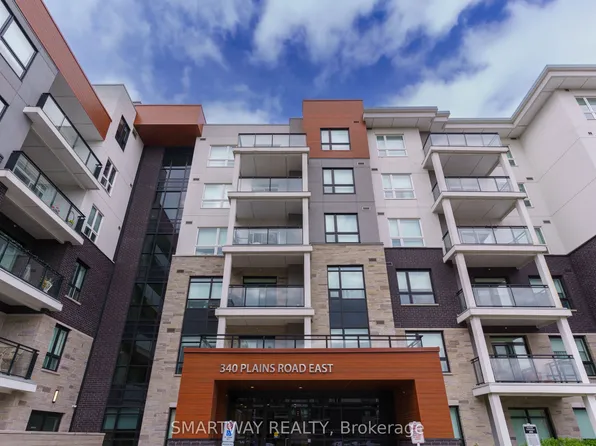 340 Plains Rd E #203, Burlington, ON L7T 2C2