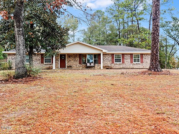 2nd image of 2723 Sherwood Dr