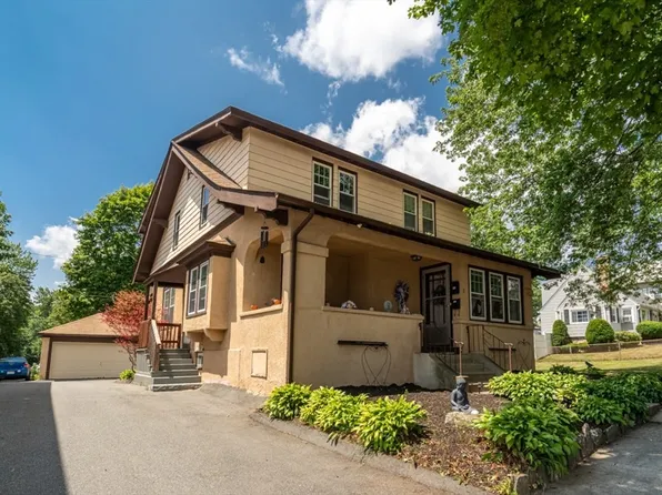 8 Lamar Ave, Worcester, MA 01604