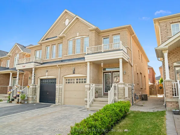 15 Vanderpool Cres, Brampton, ON L6P 3W9