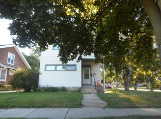 401 N Greenfield Ave, Waukesha, WI 53186