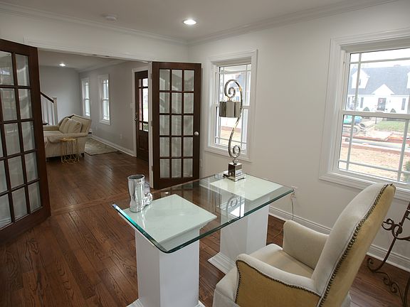 Fourth bedroom/office
