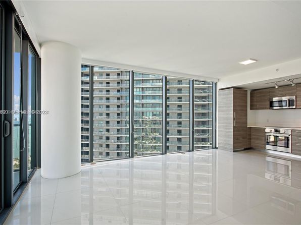 650 NE 32nd St #1308