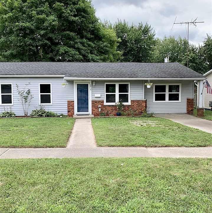 1st image of 2810 E Rick Dr