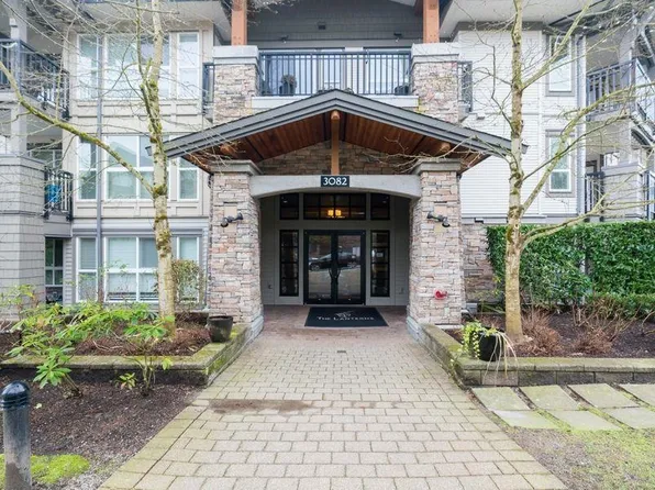 3082 Dayanee Springs Blvd #307, Coquitlam, BC V3E 0A3
