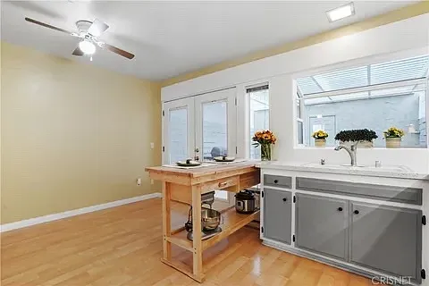 24307 La Glorita Cir — Photo 13