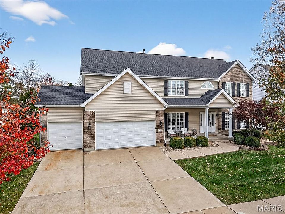 1st image of 267 Fairway Green Dr
