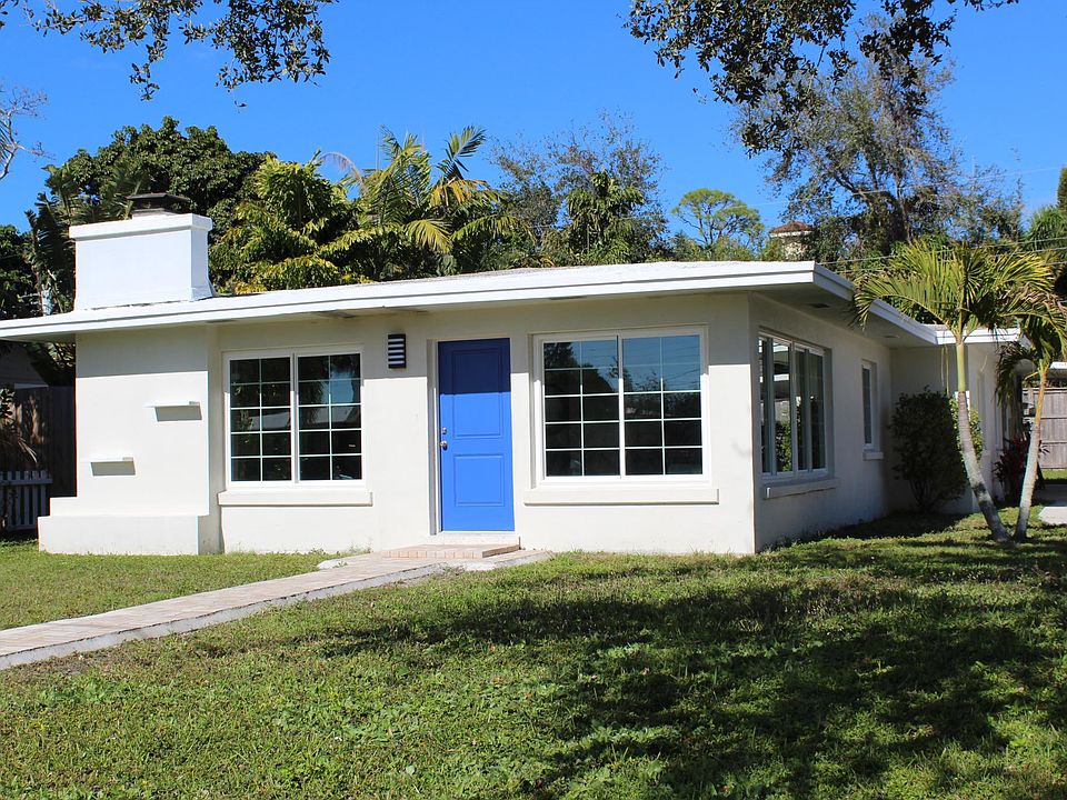 We call this house Livingstone Blue! Feels clean, modern and spacious.