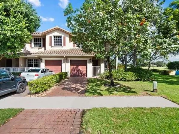 3246 Fairway Circle, Davie, FL 33328