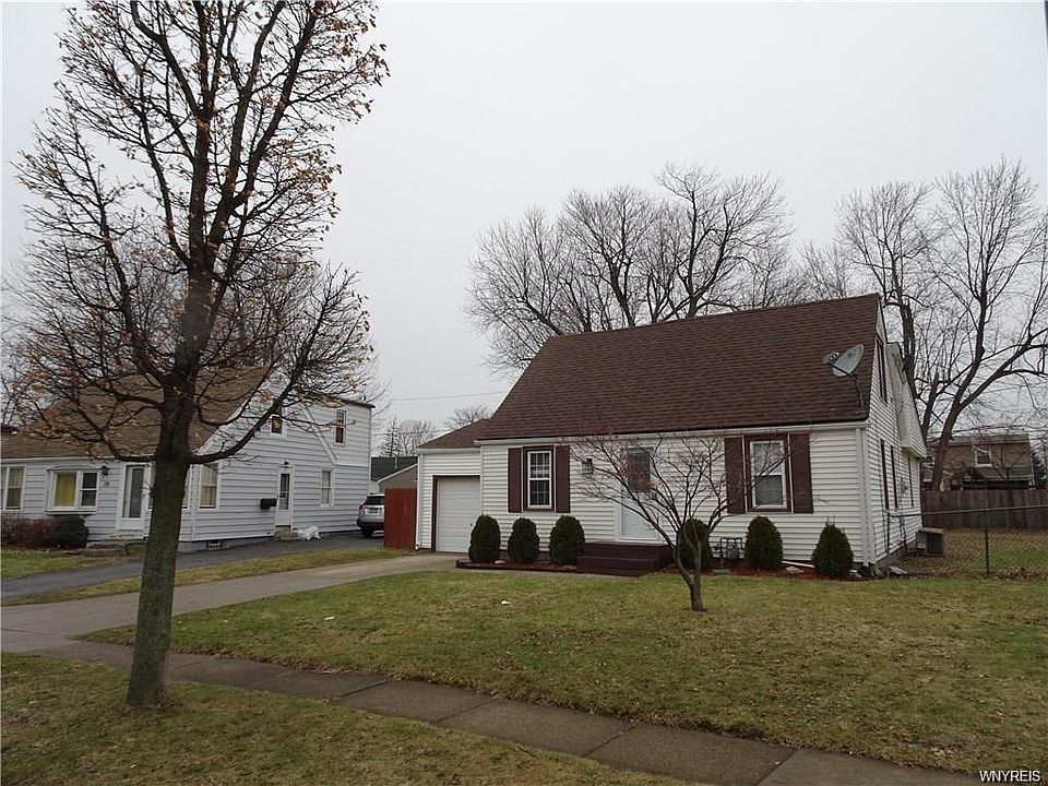 1st image of 32 Federal Ave