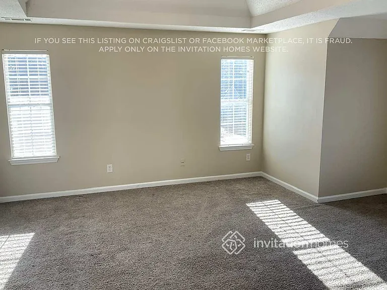 5787 Blacktop Ct — Photo 6