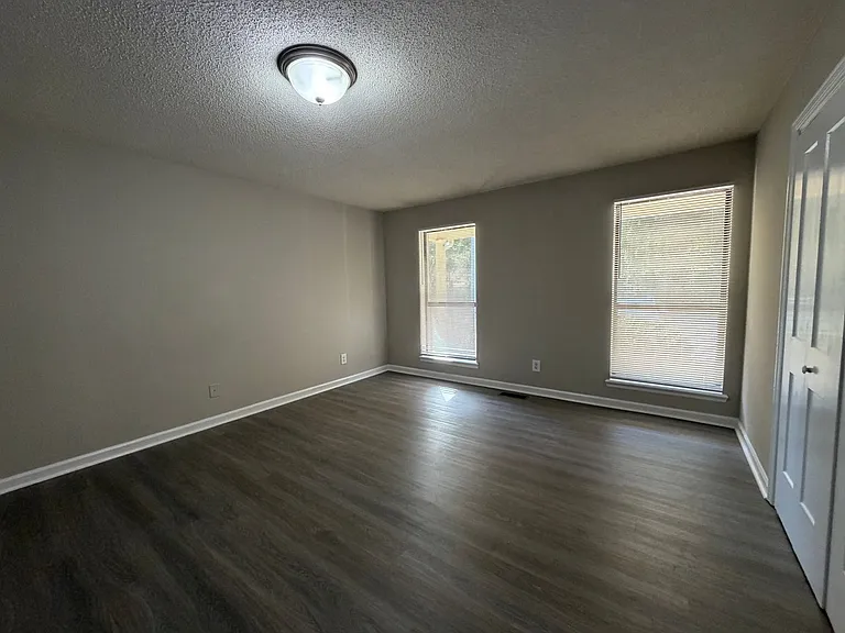 1010/1012 Echo Brook Trail & 1121/1123 Grayson Ln — Photo 6