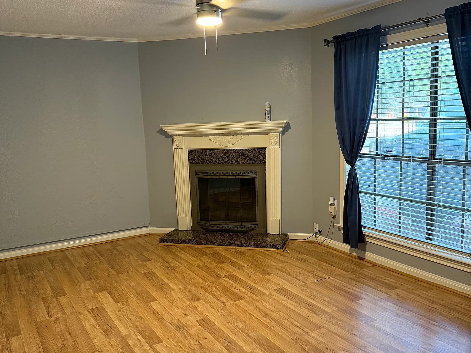2 bed, 2.5 bath, 1313 sqft, $1,000 — Photo 2