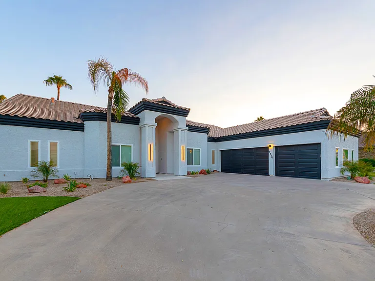 1710 E Queen Palm Dr — Photo 33