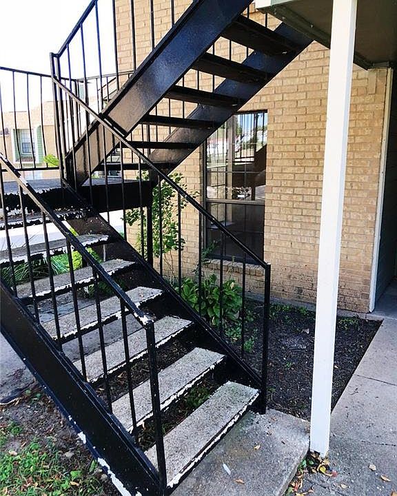 1st image of 5805 Lake Hubbard Pkwy APT 207B