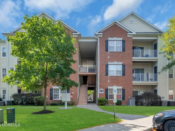 511 Coppola Drive #511, South Plainfield, NJ 07080