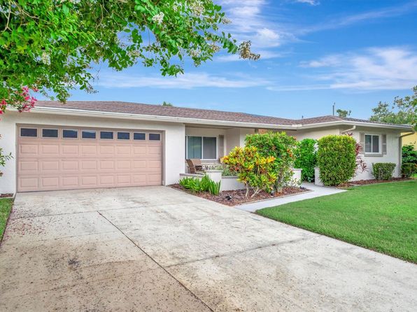 3111 Chase Cir