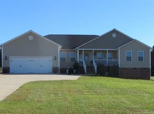 2231 Carriage Ln, Lincolnton, NC 28092