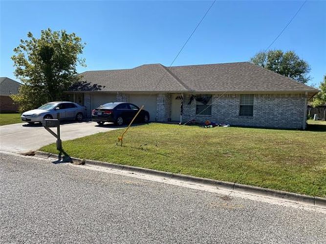 1st image of 2109 Albert Broadfoot St