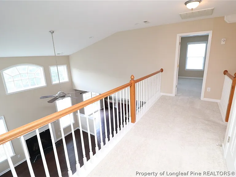 1015 Katie Ln — Photo 38