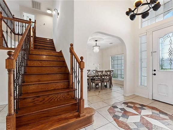 4th image of 6530 Picante Dr