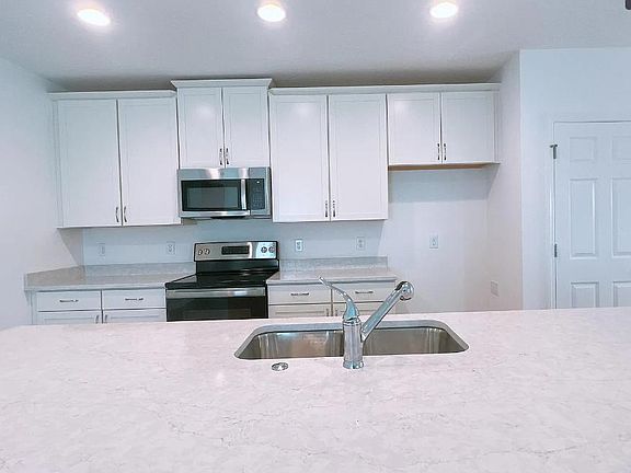 4th image of 1194 Sand Torch Cir #1194