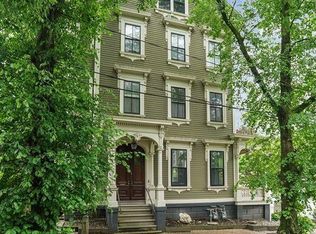13 Cushing St #1, Providence, RI 02906