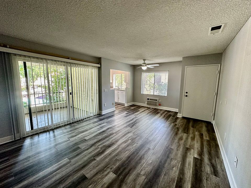 1st image of 8355 Capricorn Way APT 16