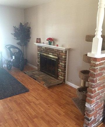 5th image of 405 E Francis St