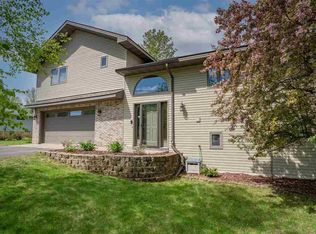 925 N Blackman Ave, Duluth, MN 55811