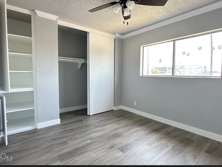 5908 Estrella Ave #3 — Photo 13
