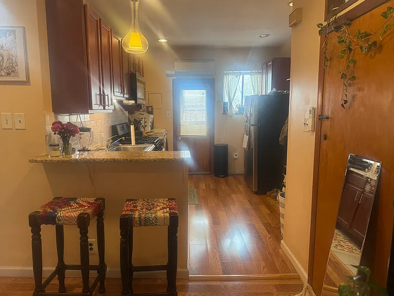 2133 S 11th St #3 — Photo 7
