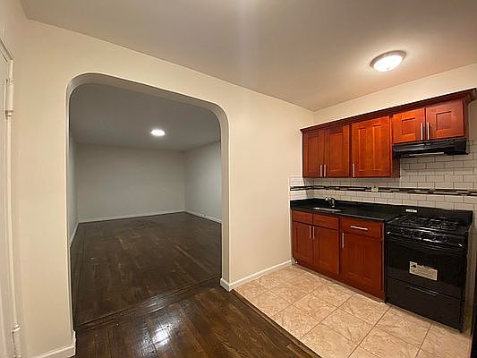 2nd image of 43-31 Ithaca St #211