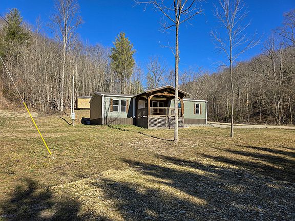 3rd image of 545 Carman Creek Rd