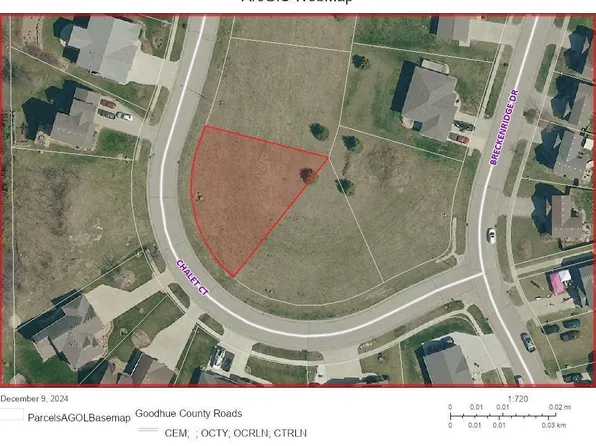 4976 Chalet Ct, Red Wing, MN 55066