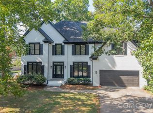 11550 Falling Leaves Dr, Charlotte, NC 28277