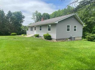 27 Reservoir Rd, Shawangunk, NY 12589