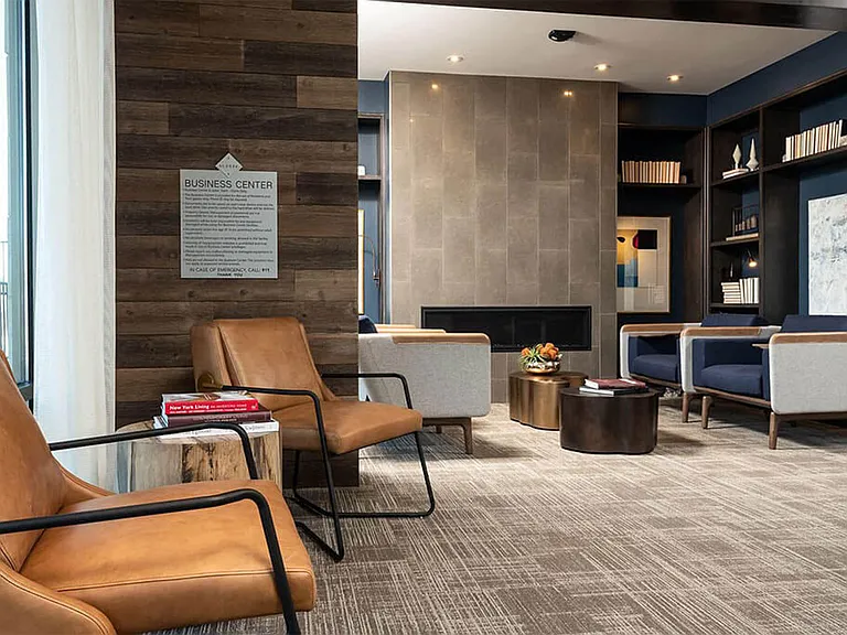 Luxe at Mile High — Photo 11