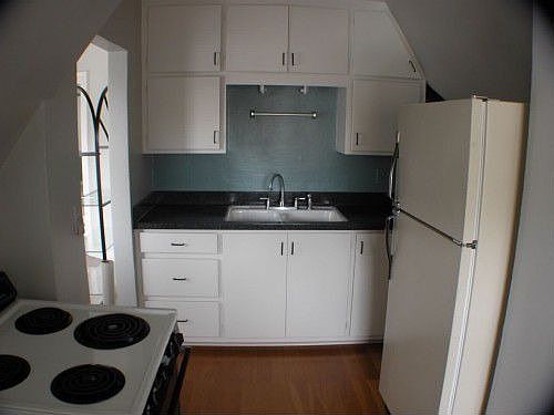 1st image of 615 Marquette Ave