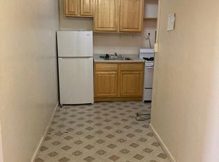 936 59th St #4A, Brooklyn, NY 11219