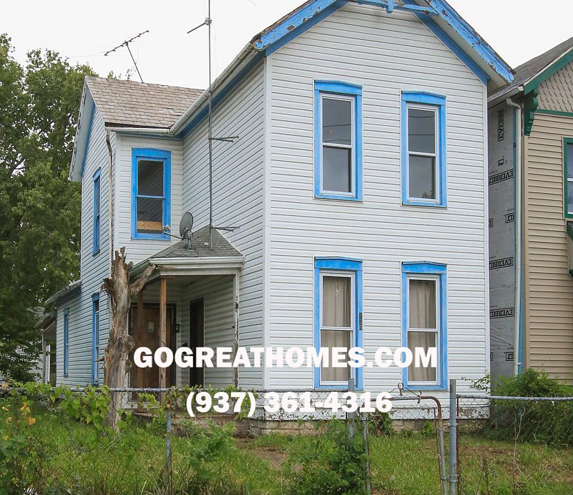 2nd image of 139 S June St