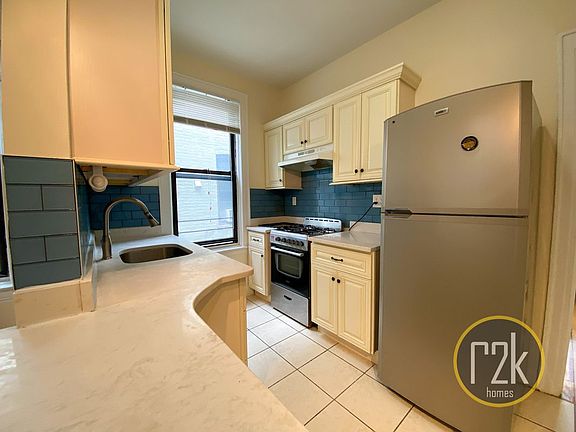 2nd image of 25-13 30th Ave #2R